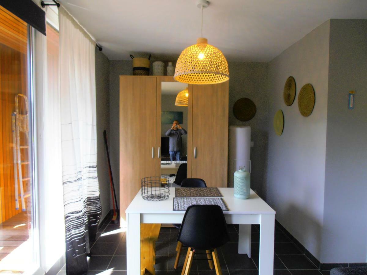 Studio Le Vedeur Avec Balcon Vue Sur Riviere Durbuy Ngoại thất bức ảnh